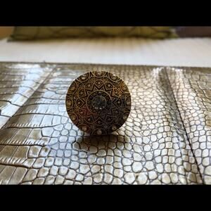 Loft gold tone/cz ring